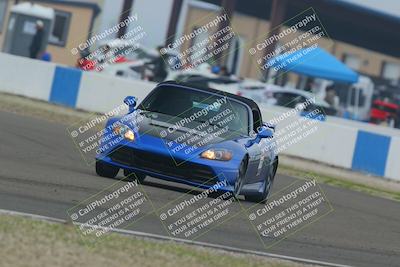 media/Dec-19-2025-Lucky Dog Racing (Fri) [[3b7b1b5fc8]]/Intermediate Low/Session 2 Turn 1/